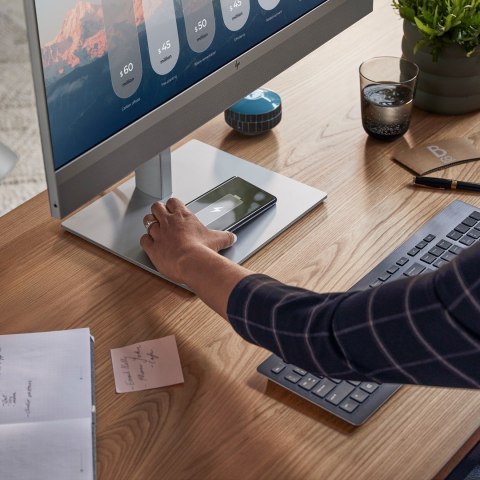 HP EliteOne Touch 870 G9 AIO i5-13600 23,8"FHD 16GB DDR5 4800 SSD512 Intel UHD Graphics 770 W11Pro 3Y OnSite Silver HP EliteOne Touch 870 G9 AIO i5-13600 23,8"FHD 16GB DDR5 4800 SSD512 Intel UHD Graphics 770 W11Pro 3Y OnSite Silver