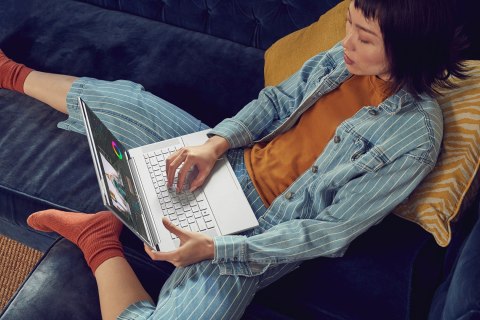 HP Envy 15-EW0013D i5-1235U 15.6" FHD IPS Touch 16GB SSD512 BT BLKB x360 Win11 Natural Silver (REPACK) 2Y HP Envy 15-EW0013D i5-1235U 15.6" FHD IPS Touch 16GB SSD512 BT BLKB x360 Win11 Natural Silver (REPACK) 2Y