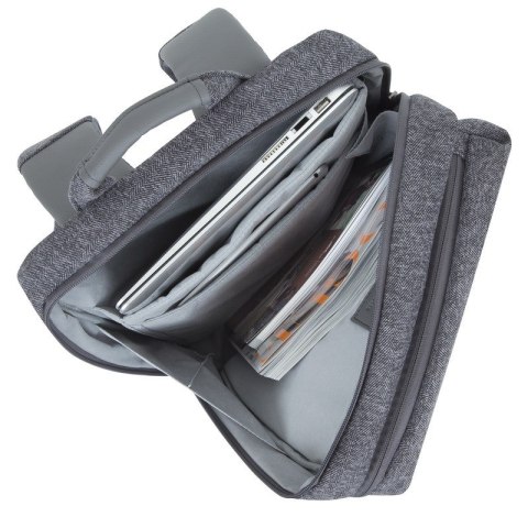 RIVACASE PLECAK NA LAPTOP 15,6" EGMONT, SZARY, 18L, EKO-SKÓRA I TWEED, KIESZENIE NA TABLET 10", SMARTFON, DOKUMENTY I AKCES. RIVACASE PLECAK NA LAPTOP 15,6" EGMONT, SZARY, 18L, EKO-SKÓRA I TWEED, KIESZENIE NA TABLET 10", SMARTFON, DOKUMENTY I AKCES.