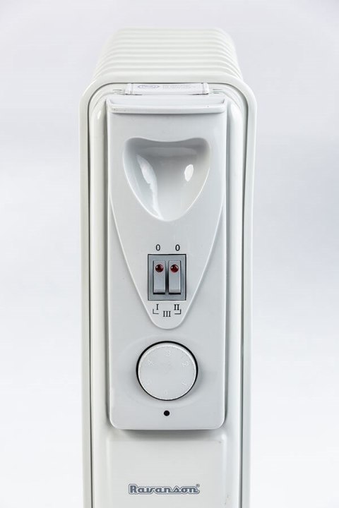 Grzejnik olejowy Ravanson OH-11 (2500W; 11; kolor szary) Grzejnik olejowy Ravanson OH-11 (2500W; 11; kolor szary)