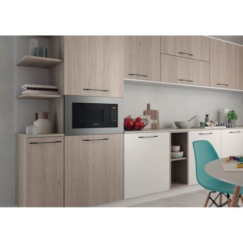 Kuchenka mikrofalowa INDESIT MWI 120 GX Kuchenka mikrofalowa INDESIT MWI 120 GX