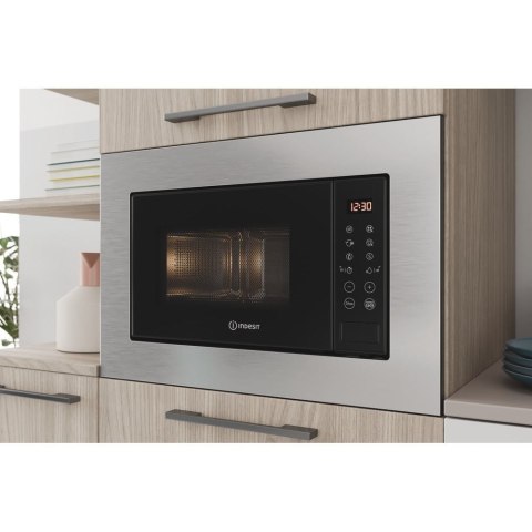 Kuchenka mikrofalowa INDESIT MWI 120 GX Kuchenka mikrofalowa INDESIT MWI 120 GX