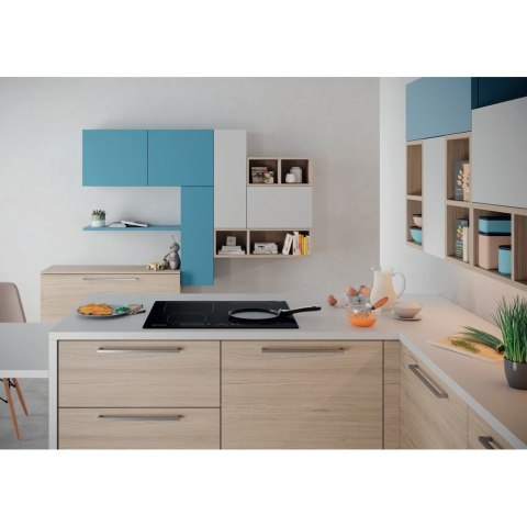 Płyta indukcyjna INDESIT IB 65B60 NE Płyta indukcyjna INDESIT IB 65B60 NE