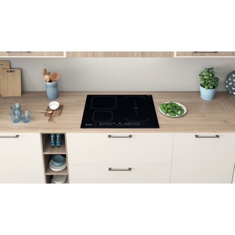 Płyta indukcyjna INDESIT IB 65B60 NE Płyta indukcyjna INDESIT IB 65B60 NE