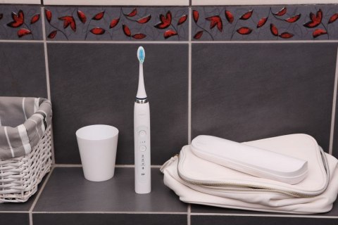 ELDOM SZCZOTECZKA SONICZNA DENTA,9 TRYBÓW PRACY,AK ELDOM SZCZOTECZKA SONICZNA DENTA,9 TRYBÓW PRACY,AK