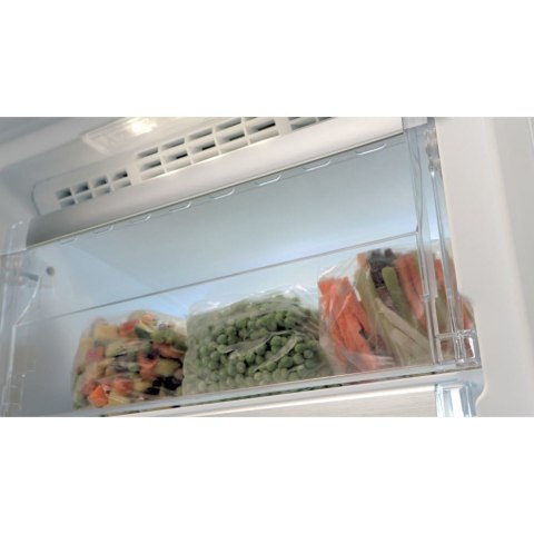 Zamrażarka WHIRLPOOL UW8 F2Y WBI F 2 Zamrażarka WHIRLPOOL UW8 F2Y WBI F 2