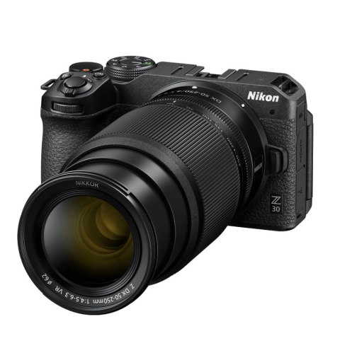 Nikon Z30 kit w/18-140 Nikon Z30 kit w/18-140