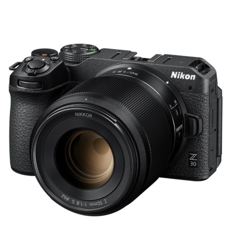 Nikon Z30 kit w/18-140 Nikon Z30 kit w/18-140
