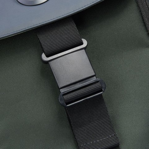 Delsey Torba na laptopa 16" WOJSKOWY Delsey Torba na laptopa 16" WOJSKOWY