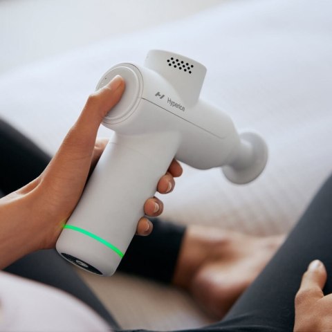 Masażer ręczny Hyperice Hypervolt Go 2.0 biały Masażer ręczny Hyperice Hypervolt Go 2.0 biały