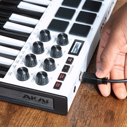 AKAI MPK MINI 3 WHITE - Mini klawiatura sterująca AKAI MPK MINI 3 WHITE - Mini klawiatura sterująca