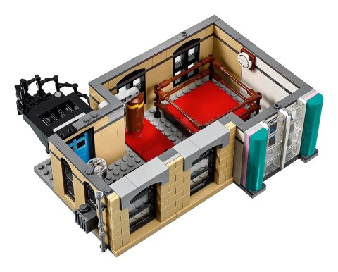 LEGO Creator Expert 10260 Bistro W Śródmieściu LEGO Creator Expert 10260 Bistro W Śródmieściu