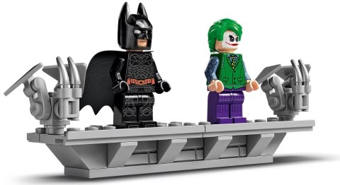 LEGO Super Heroes 76240 Batmobil Tumbler LEGO Super Heroes 76240 Batmobil Tumbler