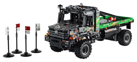 LEGO 42129 Sterowana przez aplikację ciężarówka Mercedes-Benz Zetros z napędem na 4 koła LEGO 42129 Sterowana przez aplikację ciężarówka Mercedes-Benz Zetros z napędem na 4 koła