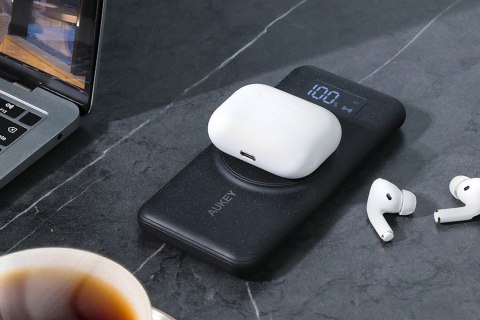 AUKEY POWER BANK PB-WL02I 10000MAH 22.5W MAGSAFE AUKEY POWER BANK PB-WL02I 10000MAH 22.5W MAGSAFE