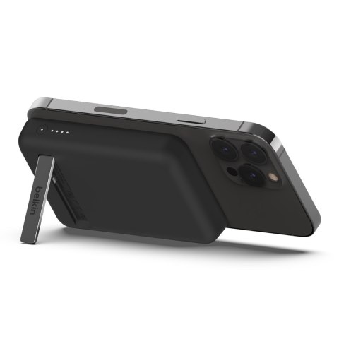 BELKIN WIRELESS POWERBANK MAGNETIC STAND 5000 BLK BELKIN WIRELESS POWERBANK MAGNETIC STAND 5000 BLK