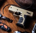 Pistolet na kule gumowe i pieprzowe BYRNA HD TAN kal.68 CO2 8g zestaw