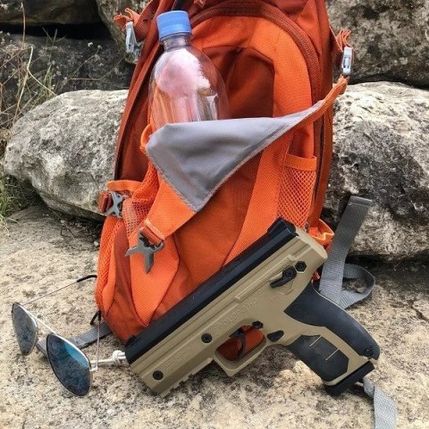 Pistolet na kule gumowe i pieprzowe BYRNA HD TAN kal.68 CO2 8g zestaw Pistolet na kule gumowe i pieprzowe BYRNA HD TAN kal.68 CO2 8g zestaw