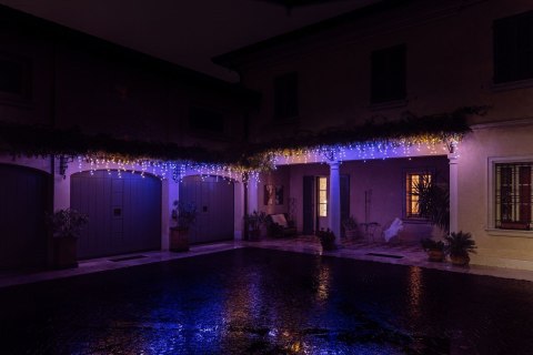 Inteligentne Sople LED Twinkly 190 RGB 5x0,7m Inteligentne Sople LED Twinkly 190 RGB 5x0,7m