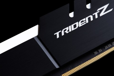 Pamięć G.SKILL TridentZ F4-3600C16D-16GTZKW (DDR4 DIMM; 2 x 8 GB; 3600 MHz; CL16) Pamięć G.SKILL TridentZ F4-3600C16D-16GTZKW (DDR4 DIMM; 2 x 8 GB; 3600 MHz; CL16)