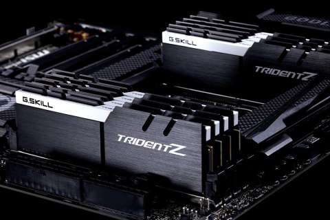 Pamięć G.SKILL TridentZ F4-3600C16D-16GTZKW (DDR4 DIMM; 2 x 8 GB; 3600 MHz; CL16) Pamięć G.SKILL TridentZ F4-3600C16D-16GTZKW (DDR4 DIMM; 2 x 8 GB; 3600 MHz; CL16)