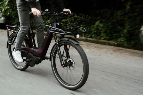 Rower elektryczny VAAST E/1 EU 27.5 ENVIOLO S Vibrant Berry Red / Black Cherry Rower elektryczny VAAST E/1 EU 27.5 ENVIOLO S Vibrant Berry Red / Black Cherry
