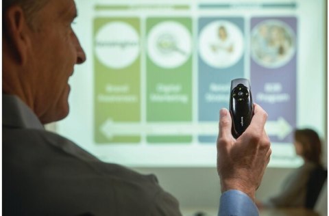 Kensington Prezenter bezprzewodowy Expert z zielonym wskaźnikiem laserowym i sterowaniem kursorem, czarny Kensington Prezenter bezprzewodowy Expert z zielonym wskaźnikiem laserowym i sterowaniem kursorem, czarny