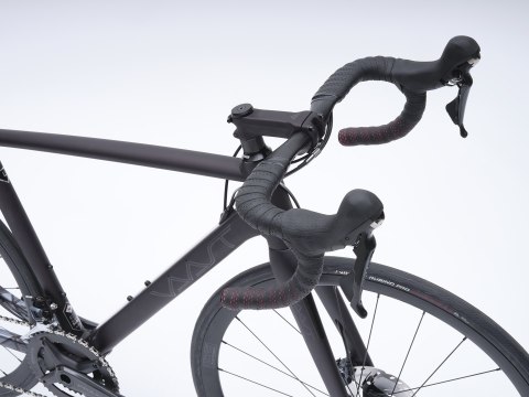 Rower szosowy VAAST R/1 700C ULTEGRA 58cm XL Black Cherry Rower szosowy VAAST R/1 700C ULTEGRA 58cm XL Black Cherry