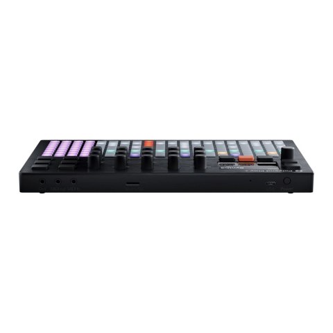 Polyend Play+ - Mobilny groovebox Polyend Play+ - Mobilny groovebox