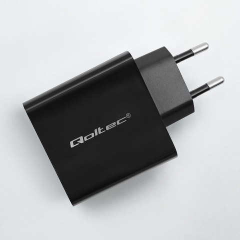 QOLTEC ŁADOWARKA SUPER QUICK PD | 1XUSB-C | 1XUSB | 45W | 5-20V | 2.25-3A | CZARNA QOLTEC ŁADOWARKA SUPER QUICK PD | 1XUSB-C | 1XUSB | 45W | 5-20V | 2.25-3A | CZARNA