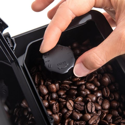 GAGGIA ekspres ciśnieniowy Magenta Milk GAGGIA ekspres ciśnieniowy Magenta Milk
