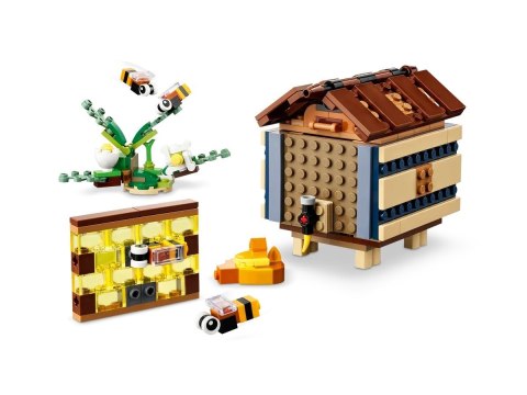LEGO Creator 31143 Budka dla ptaków LEGO Creator 31143 Budka dla ptaków