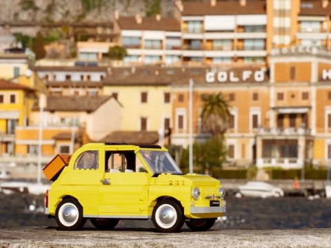 LEGO Creator Expert 10271 Fiat 500 LEGO Creator Expert 10271 Fiat 500