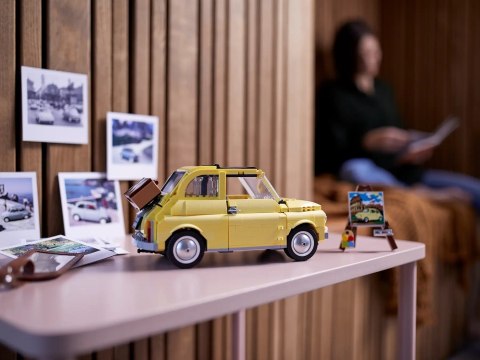 LEGO Creator Expert 10271 Fiat 500 LEGO Creator Expert 10271 Fiat 500