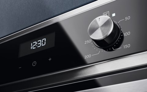 Piekarnik ELECTROLUX EOF5C50BX Piekarnik ELECTROLUX EOF5C50BX