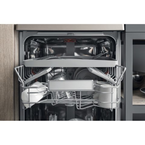 Zmywarka HOTPOINT HSFO 3T223 WC X Zmywarka HOTPOINT HSFO 3T223 WC X