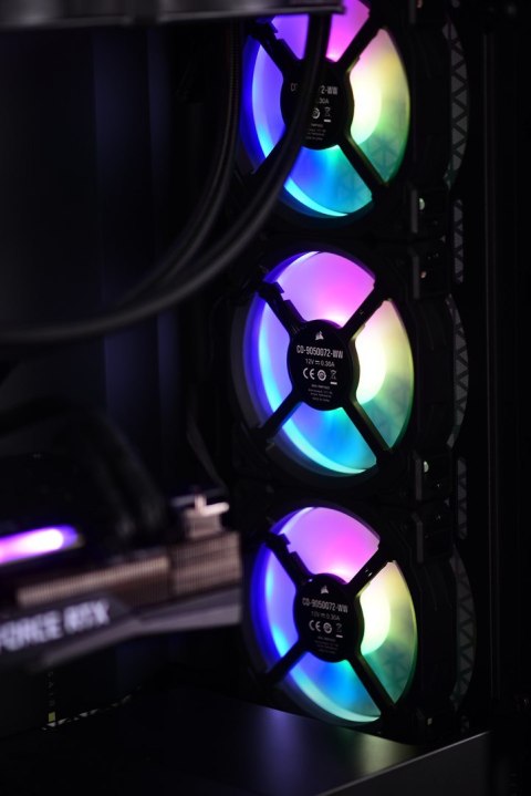 Actina iCUE 13700KF/64GB/2x2TB/RTX4090/1000W Actina iCUE 13700KF/64GB/2x2TB/RTX4090/1000W