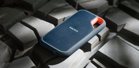 SANDISK SSD EXTREME PORTABLE 1TB (1050 MB/s) SANDISK SSD EXTREME PORTABLE 1TB (1050 MB/s)
