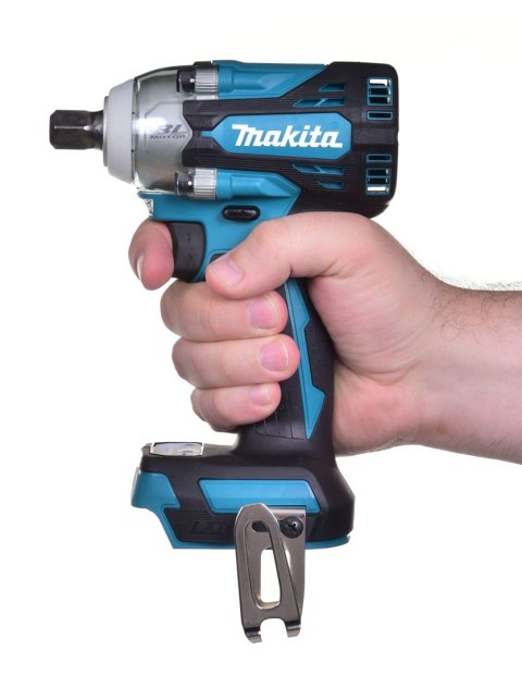 MAKITA KLUCZ UDAROWY 18V 1/2" 330Nm BEZ AKUMULATORÓW I ŁADOWARKI DTW301Z MAKITA KLUCZ UDAROWY 18V 1/2" 330Nm BEZ AKUMULATORÓW I ŁADOWARKI DTW301Z