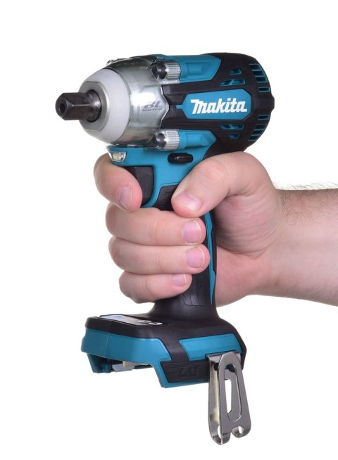 MAKITA KLUCZ UDAROWY 18V 1/2" 330Nm BEZ AKUMULATORÓW I ŁADOWARKI DTW301Z MAKITA KLUCZ UDAROWY 18V 1/2" 330Nm BEZ AKUMULATORÓW I ŁADOWARKI DTW301Z