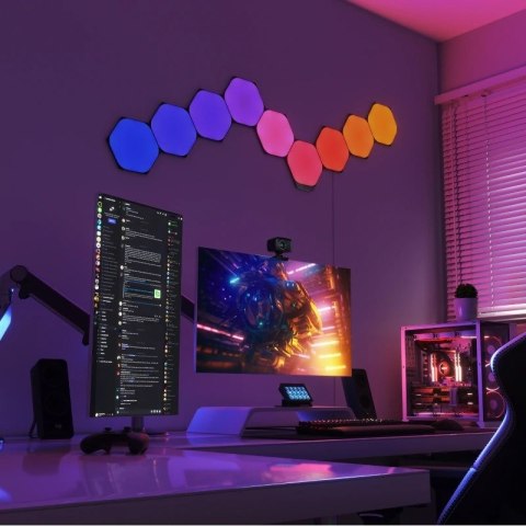 Nanoleaf Shapes Black Hexagons Starter Kit (9 panels) Nanoleaf Shapes Black Hexagons Starter Kit (9 panels)