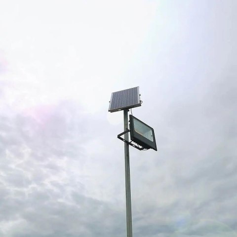 Projektor V-TAC SKU8573 VT-25W 4000K 12W 550lm Projektor V-TAC SKU8573 VT-25W 4000K 12W 550lm
