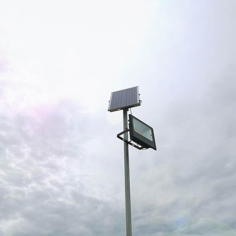 Projektor V-TAC SKU8576 VT-100W 4000K 35W 2450lm Projektor V-TAC SKU8576 VT-100W 4000K 35W 2450lm