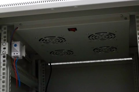 EmiterNet Szafa ramowa stojąca 42U, drzwi przód blacha/szkło, 600x1000x1980mm (szer./gł./wys.) EmiterNet Szafa ramowa stojąca 42U, drzwi przód blacha/szkło, 600x1000x1980mm (szer./gł./wys.)