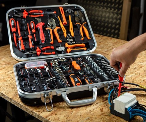 Walizka Elektryka NEO Tools 108 sztuk Walizka Elektryka NEO Tools 108 sztuk