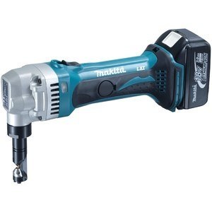 MAKITA NOŻYCE DO BLACHY SKOKOWE 18V 2 x 3,0Ah WALIZKA MAKPAC DJN161RFJ MAKITA NOŻYCE DO BLACHY SKOKOWE 18V 2 x 3,0Ah WALIZKA MAKPAC DJN161RFJ