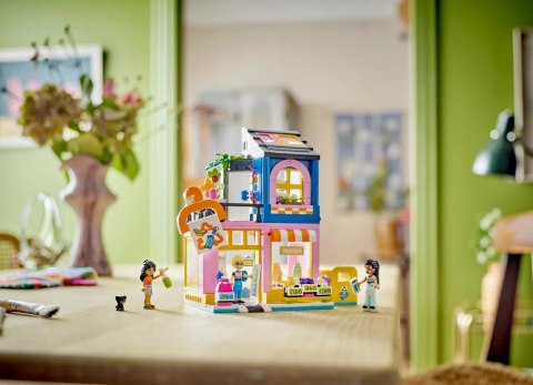LEGO 42614 FRIENDS Sklep z używaną odzieżą p4 LEGO 42614 FRIENDS Sklep z używaną odzieżą p4