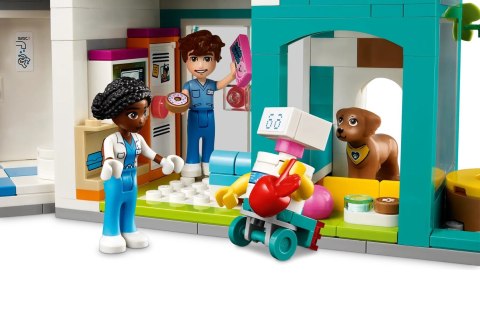 LEGO 42621 FRIENDS Szpital w mieście Heartlake p4 LEGO 42621 FRIENDS Szpital w mieście Heartlake p4