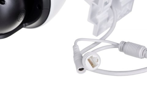 4MP FULL-COLOR WI-FI PAN//TILT NETWORK CAMERA 4MP FULL-COLOR WI-FI PAN//TILT NETWORK CAMERA