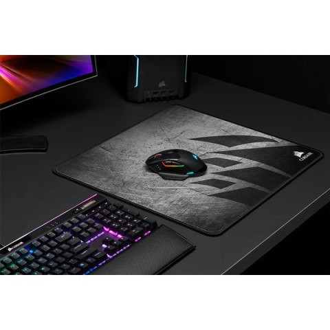 Bezprzewodowa mysz gamingowa Corsair Dark Core RGB PRO SE, Qi - Czarna Bezprzewodowa mysz gamingowa Corsair Dark Core RGB PRO SE, Qi - Czarna